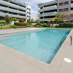 Sitges Spaces Garden Paradise 3 Bedroom, 3 Bathroom, Huge Private Garden-Terrace, Pool- Sleeps Up To 8