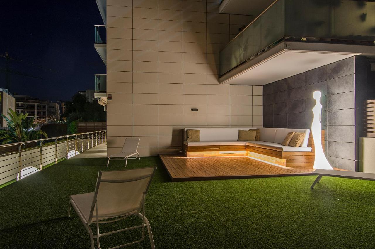 Garden Paradise: 3-bedroom With Pool And Terrace Apartment