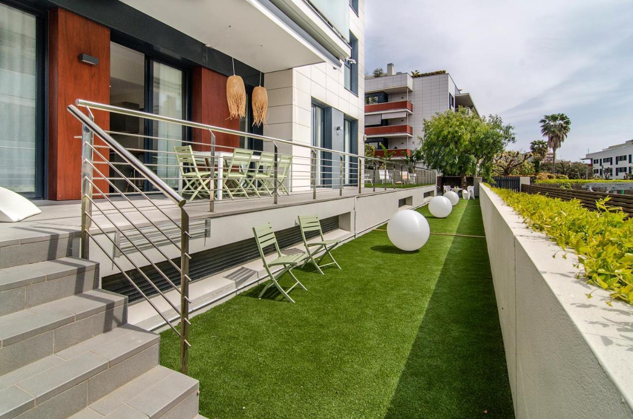 Apartment Garden Paradise: 3-bedroom With Pool And Terrace