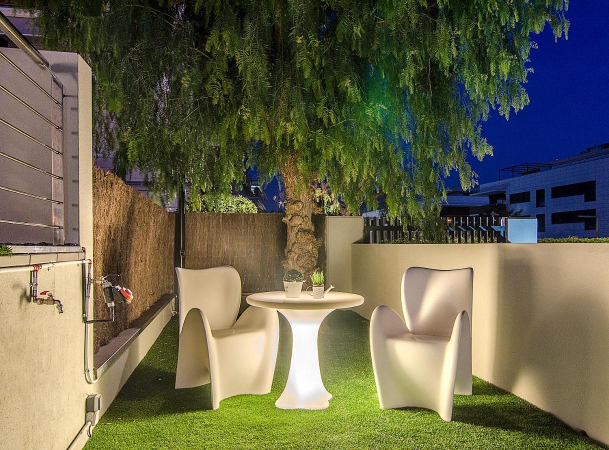 Apartment Garden Paradise: 3-bedroom With Pool And Terrace *