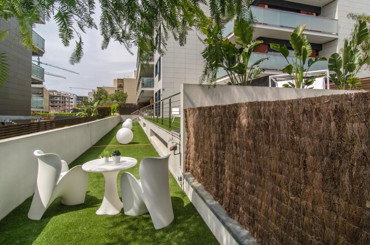 Apartment Garden Paradise: 3-bedroom With Pool And Terrace *