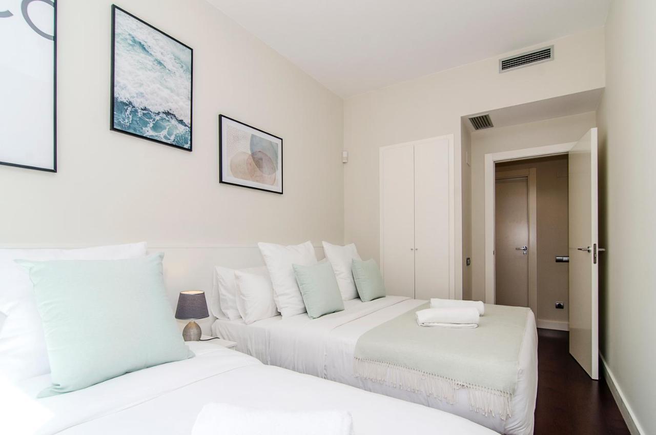 Apartment Garden Paradise: 3-bedroom With Pool And Terrace Sitges
