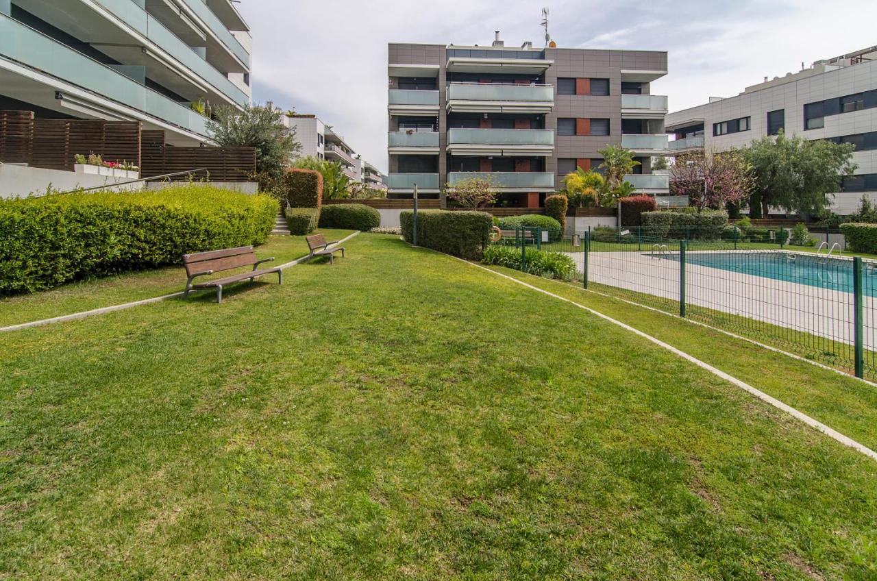 Garden Paradise: 3-bedroom With Pool And Terrace Apartment Sitges