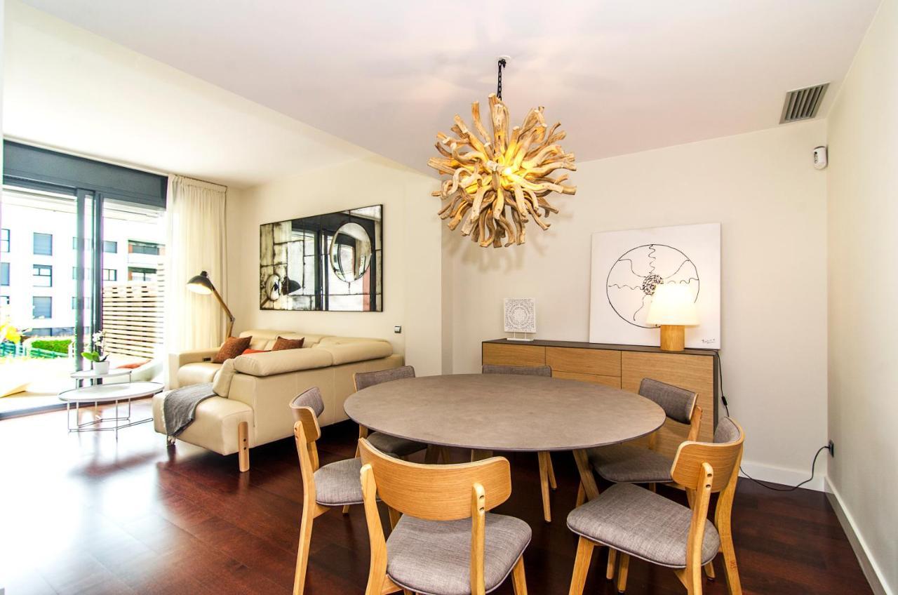 Apartment Garden Paradise: 3-bedroom With Pool And Terrace *