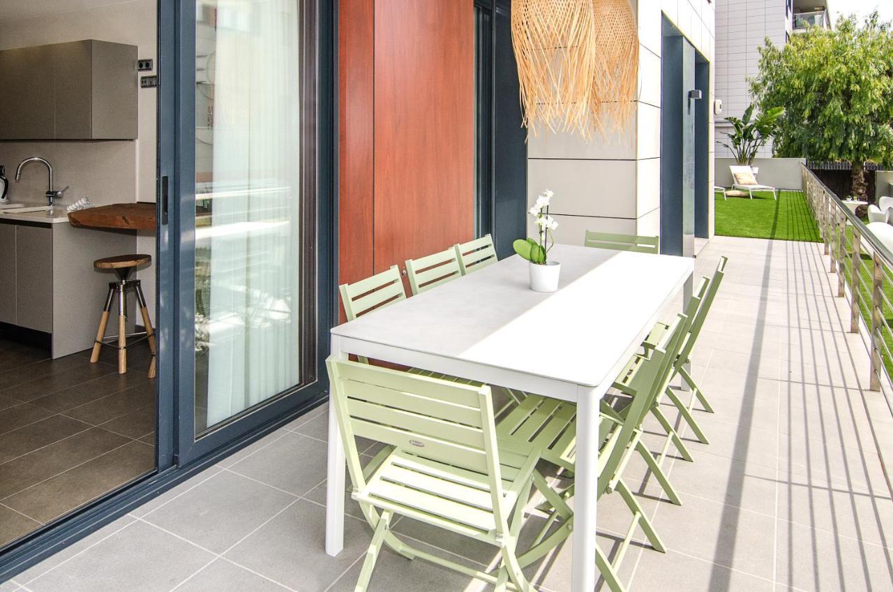 Garden Paradise: 3-bedroom With Pool And Terrace Apartment Sitges