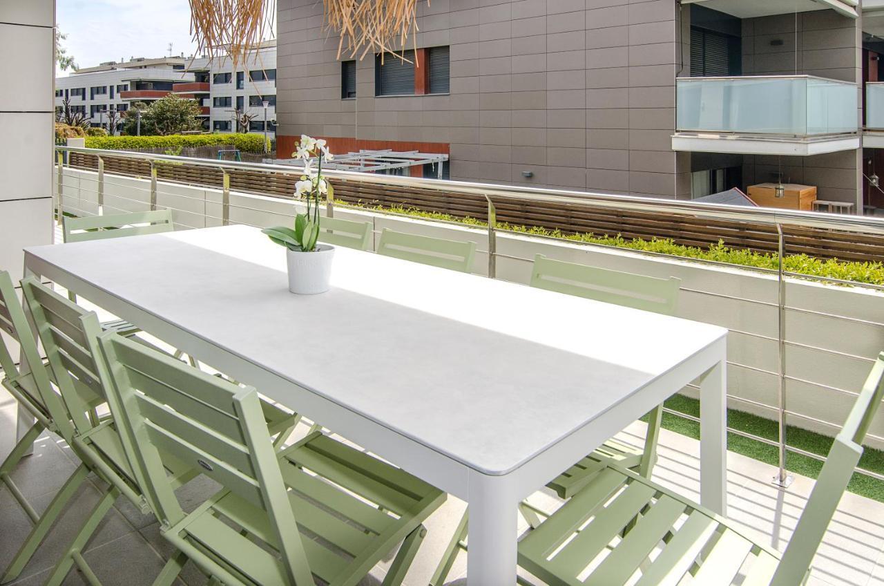 Apartment Garden Paradise: 3-bedroom With Pool And Terrace *